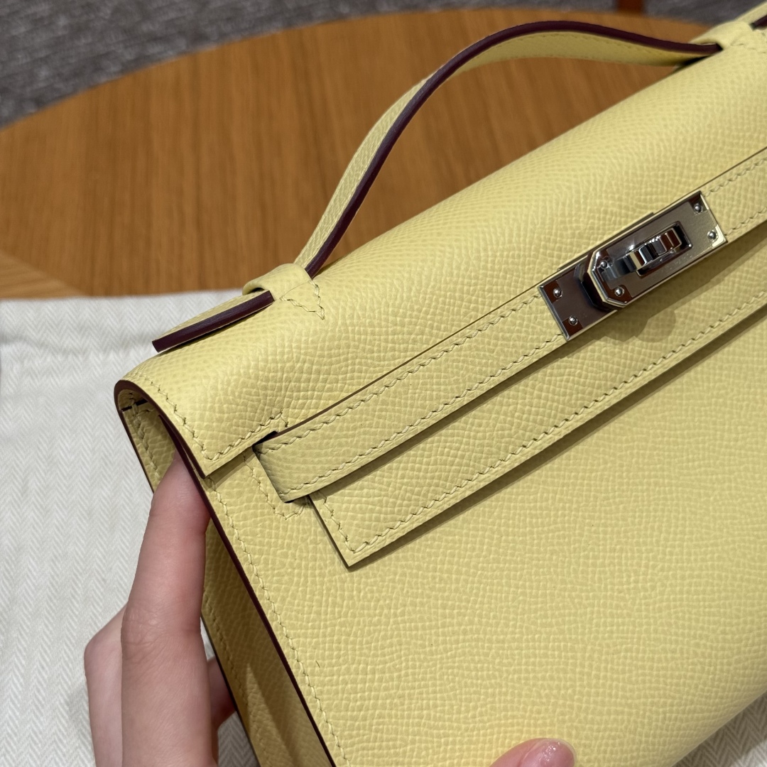 Hermès  Kelly Pochette 1 Jaune Poussin Epsom