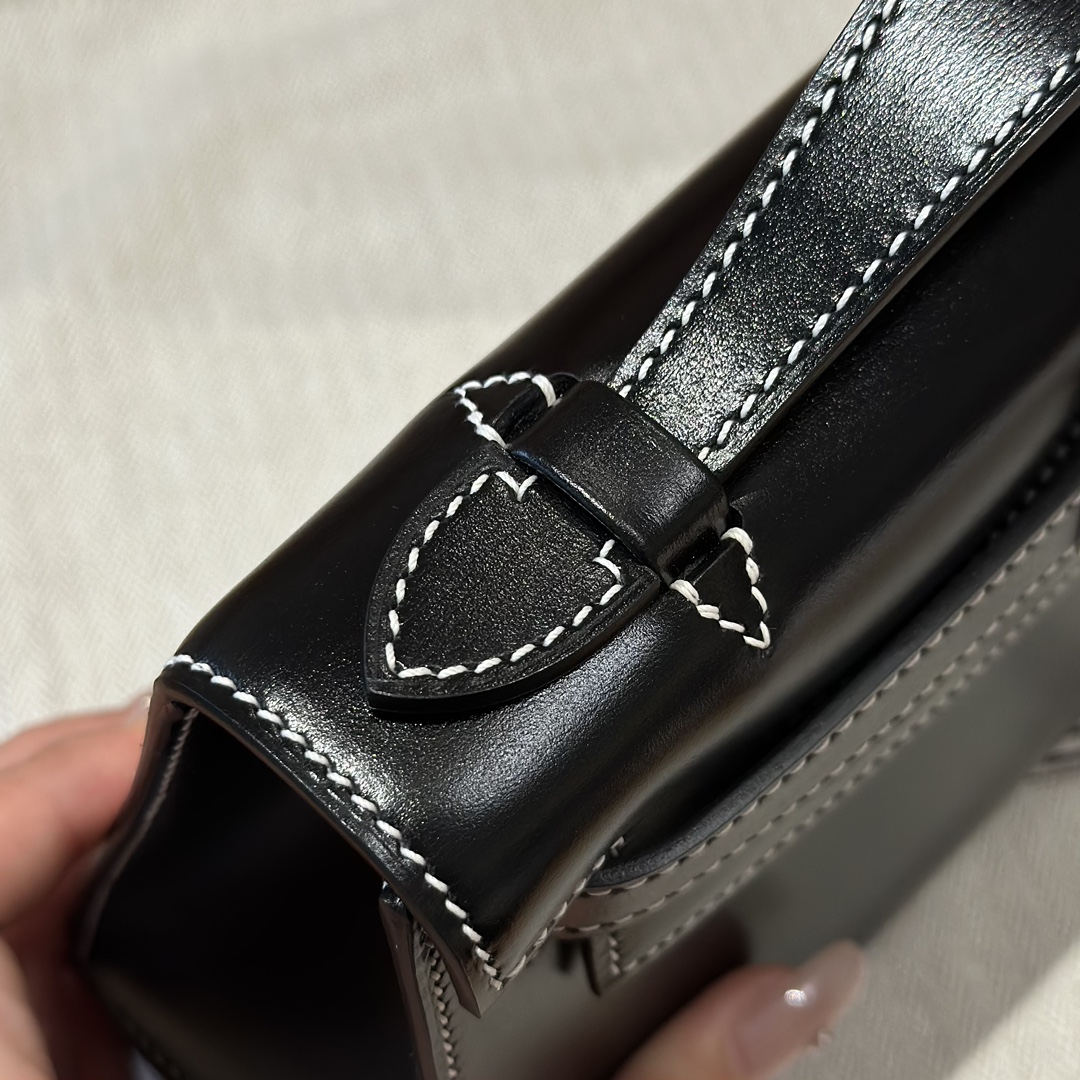 Hermès  Kelly Pochette 1 Black Box