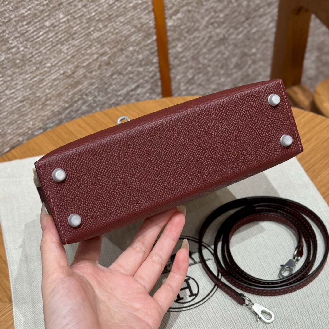 Hermès  Mini Kelly2 Size19  Rouge H  Epsom