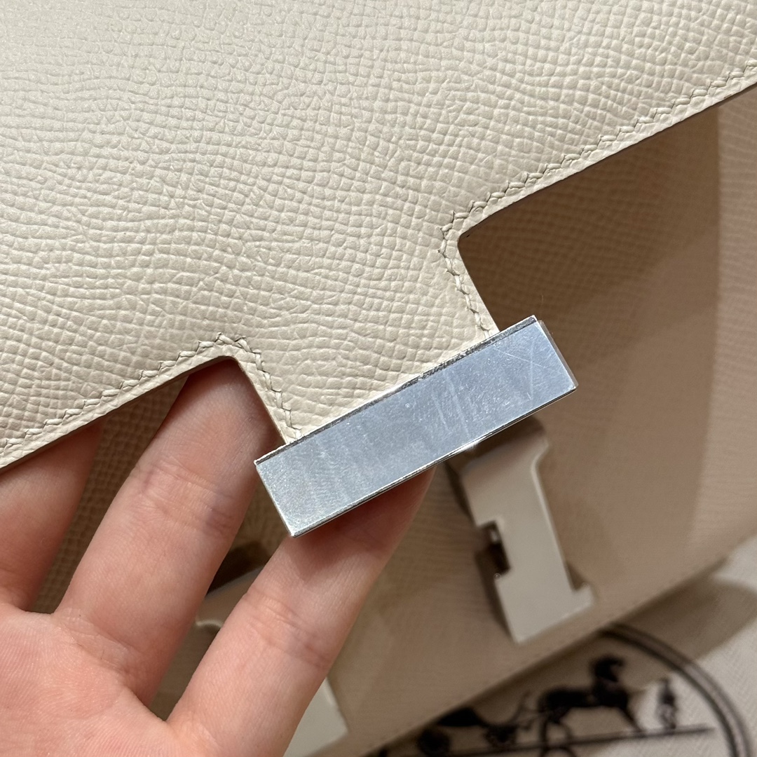 Hermès Constance 19 Craie Epsom Mirror