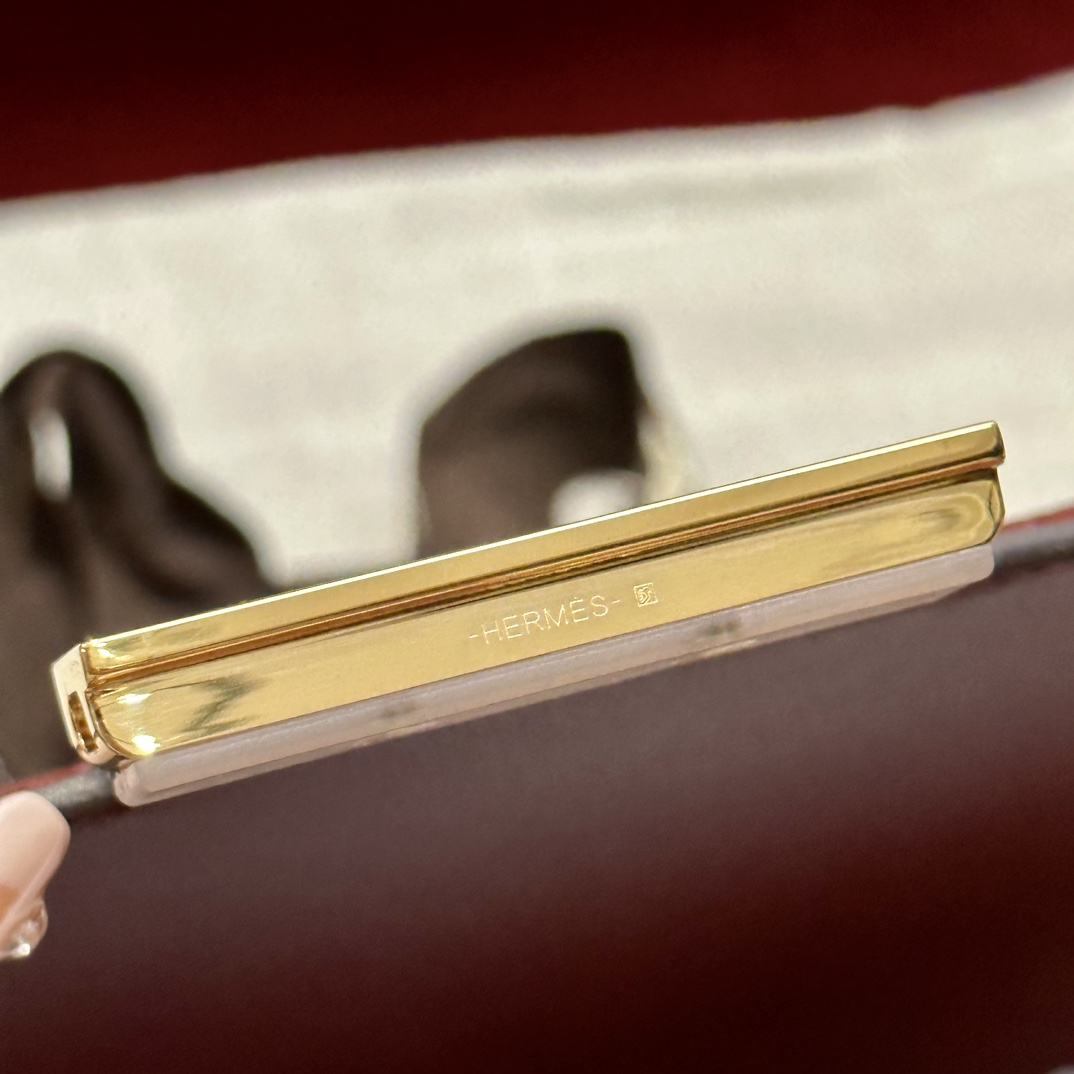 Hermès Constance 24 H Red Epsom