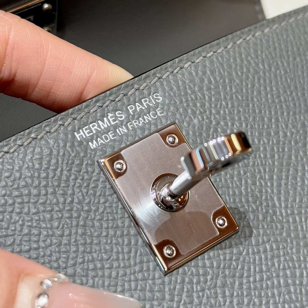 Hermès  Mini Kelly2 Size19 Gris Mayer Epsom