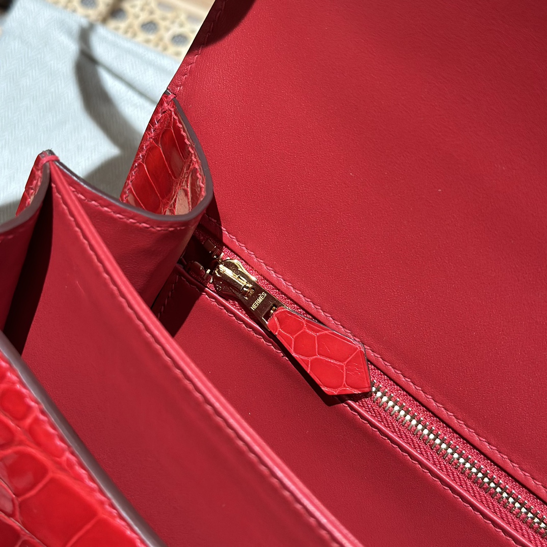 Hermès Constance 24  Braise Lisse Alligator🐊 imported