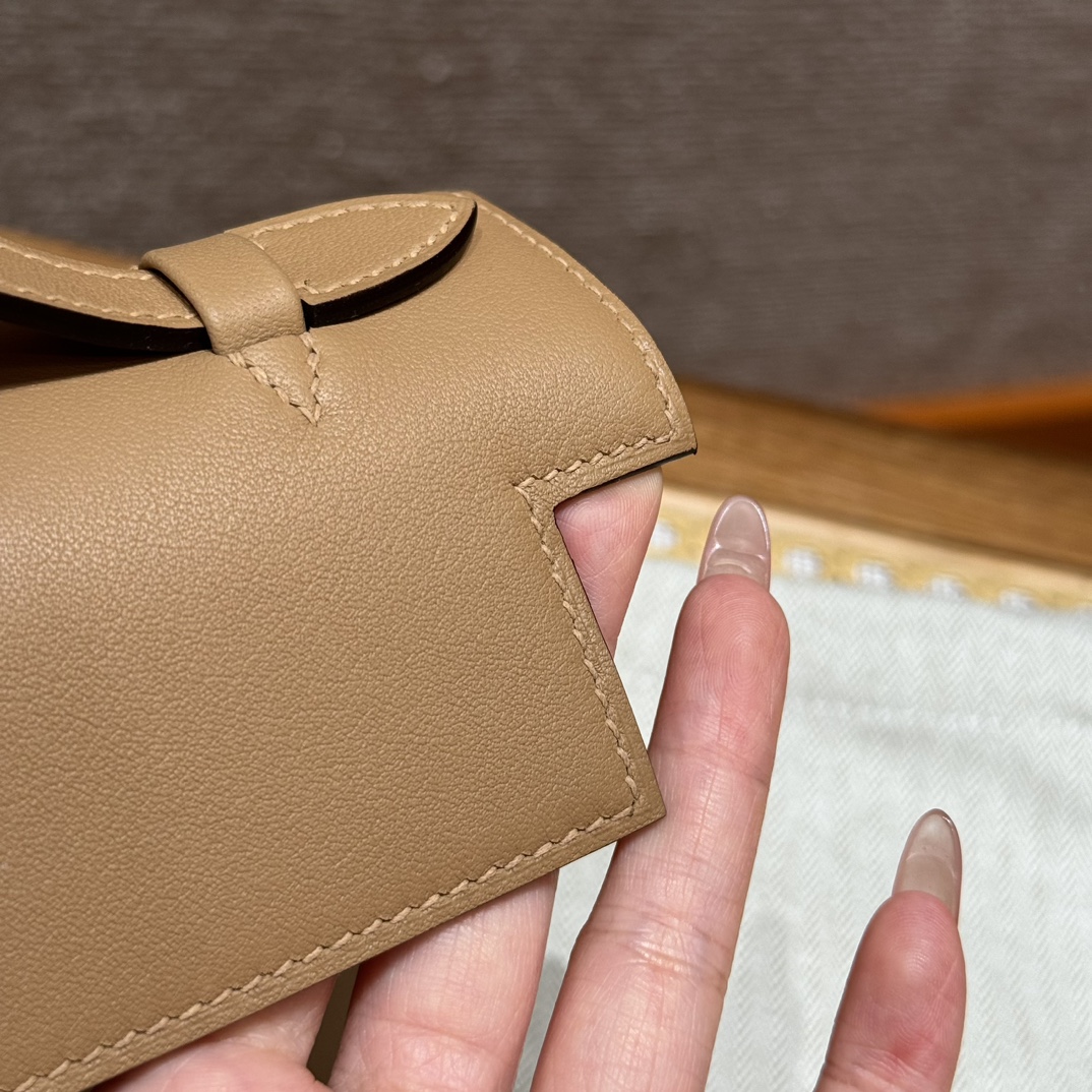 Hermès  Kelly Pochette 1 Chai Swift