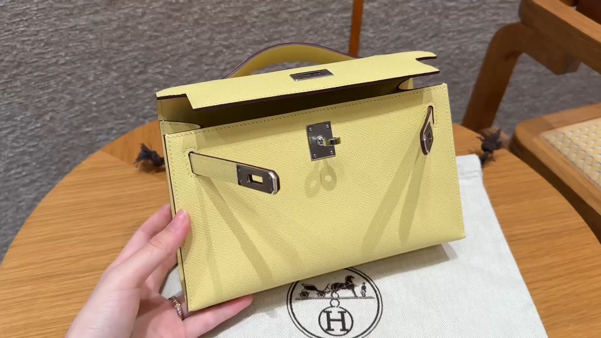 Hermès  Kelly Pochette 1 Jaune Poussin Epsom