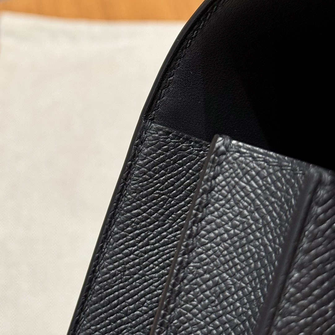 Hermès Constance 24 Noir Epsom