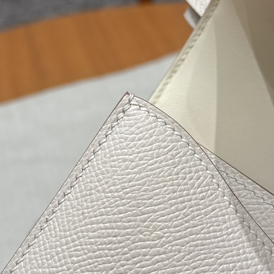 Hermès Constance 19 Craie Epsom Mirror