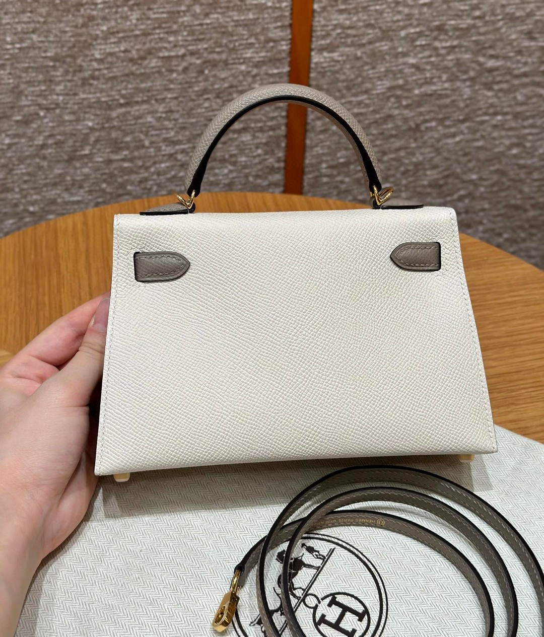 Hermès  Mini Kelly2 Size19 Craie and Girs Asphalted Epsom