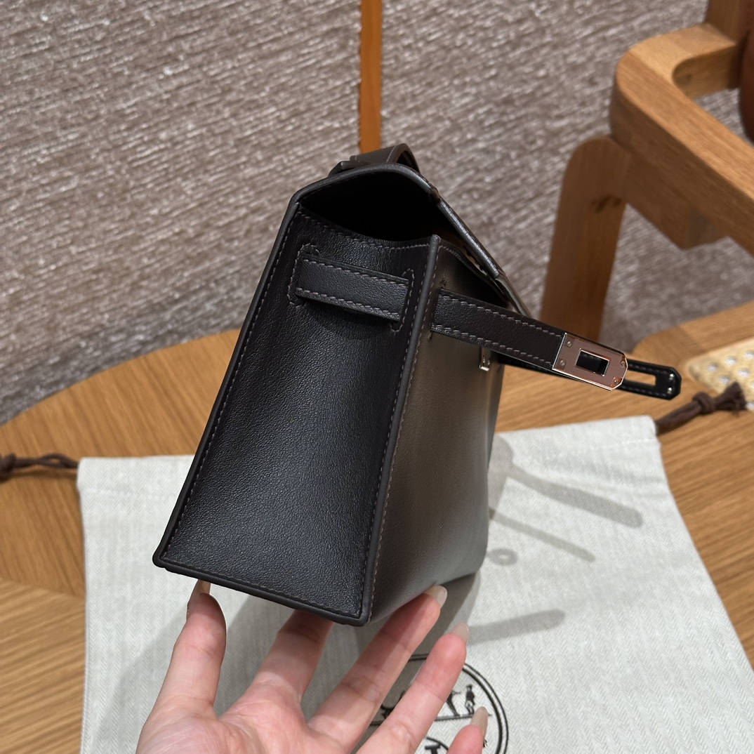 Hermès  Kelly Pochette 1 Ebene Swift