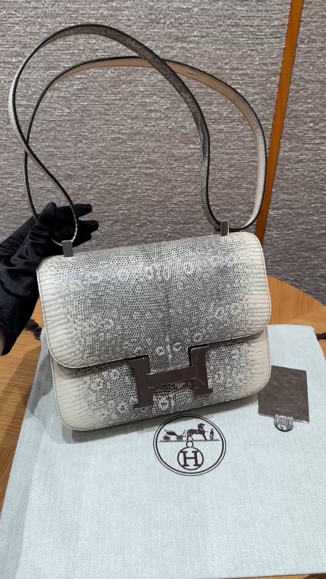 Hermès Constance 24 Ombre Lizard imported