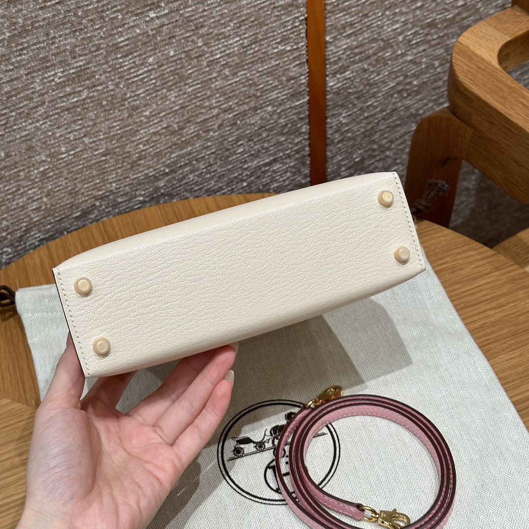 Hermès  Mini Kelly2 Size19  Nata and Rose Sakura Chever
