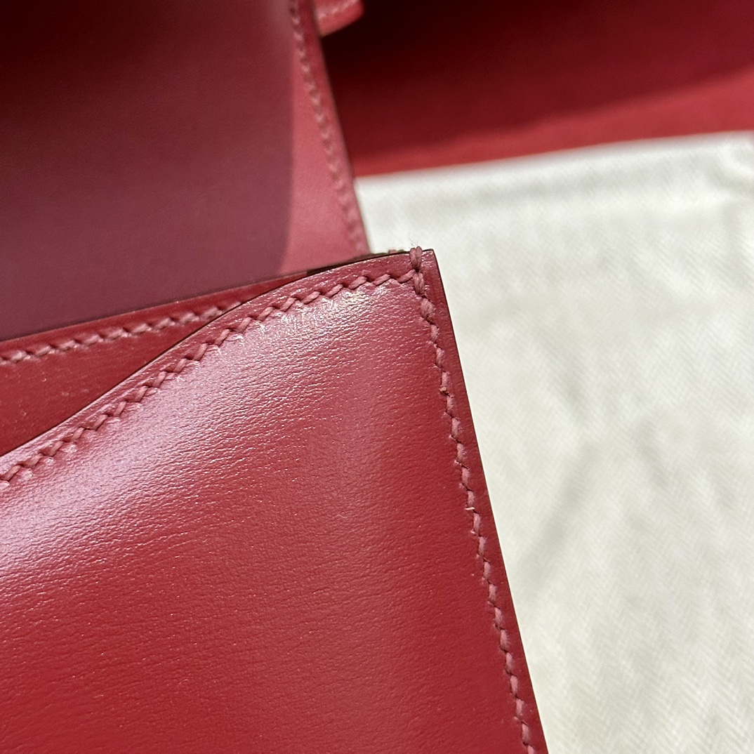 Hermès Constance 19 H Red Box
