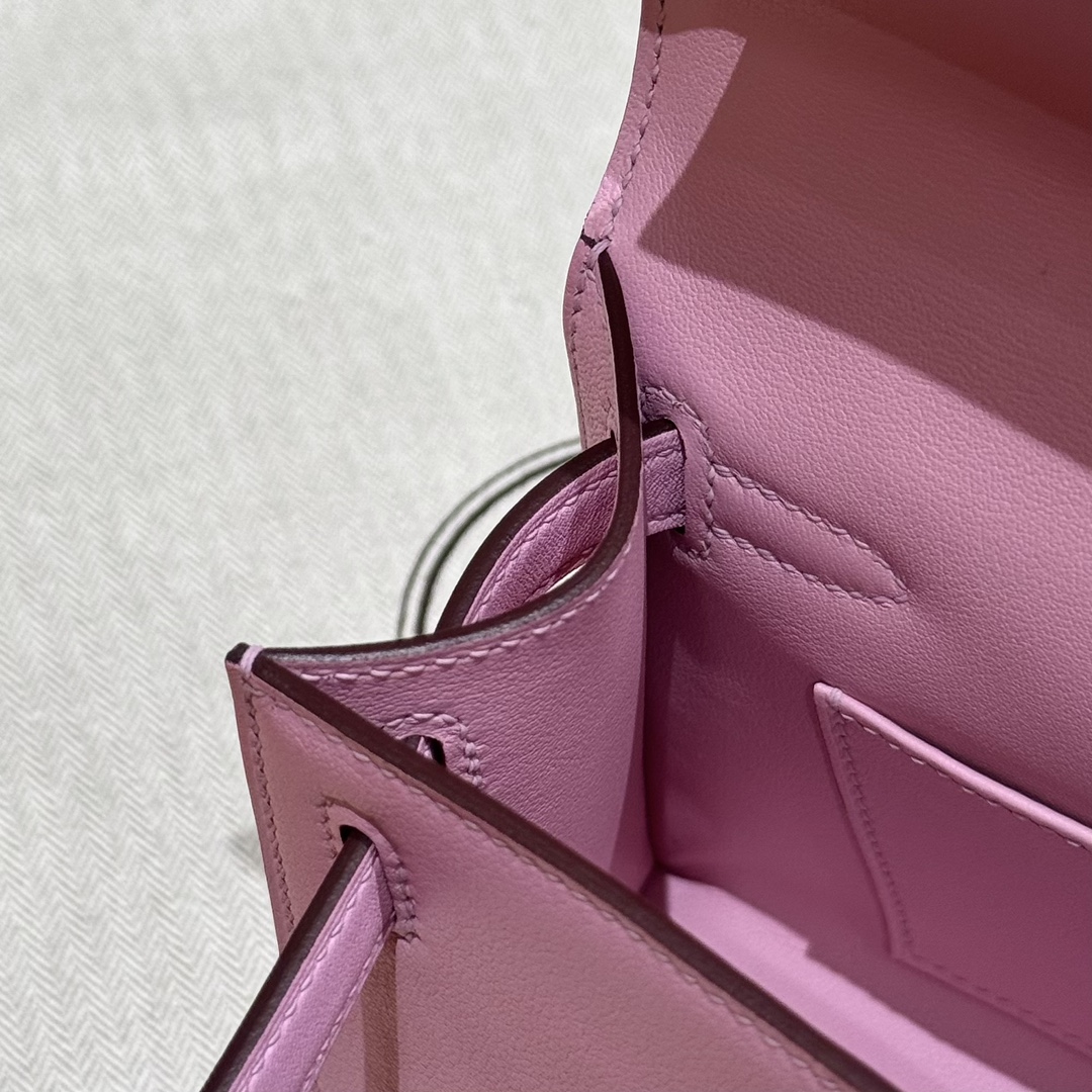 Hermès  Kelly Pochette 1 mauve Swift