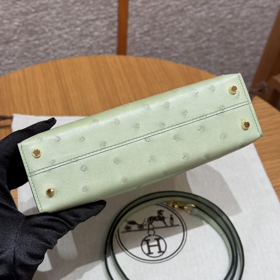 Hermès  Mini Kelly2 Size19 Vert Criquet  KK ostrich imported