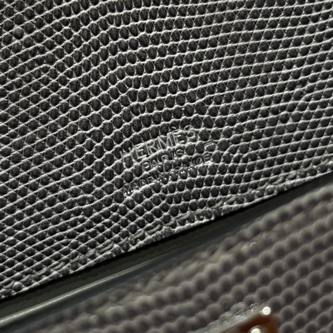 Hermès  Kelly Pochette 1  Ardoise Lizard imported