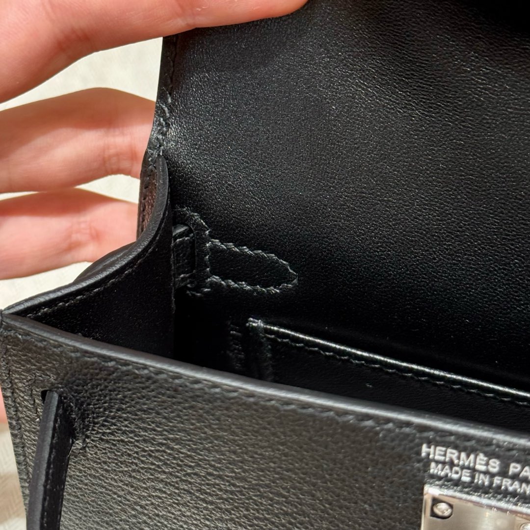 Hermès  Mini Kelly2 Size19 noir chèvre