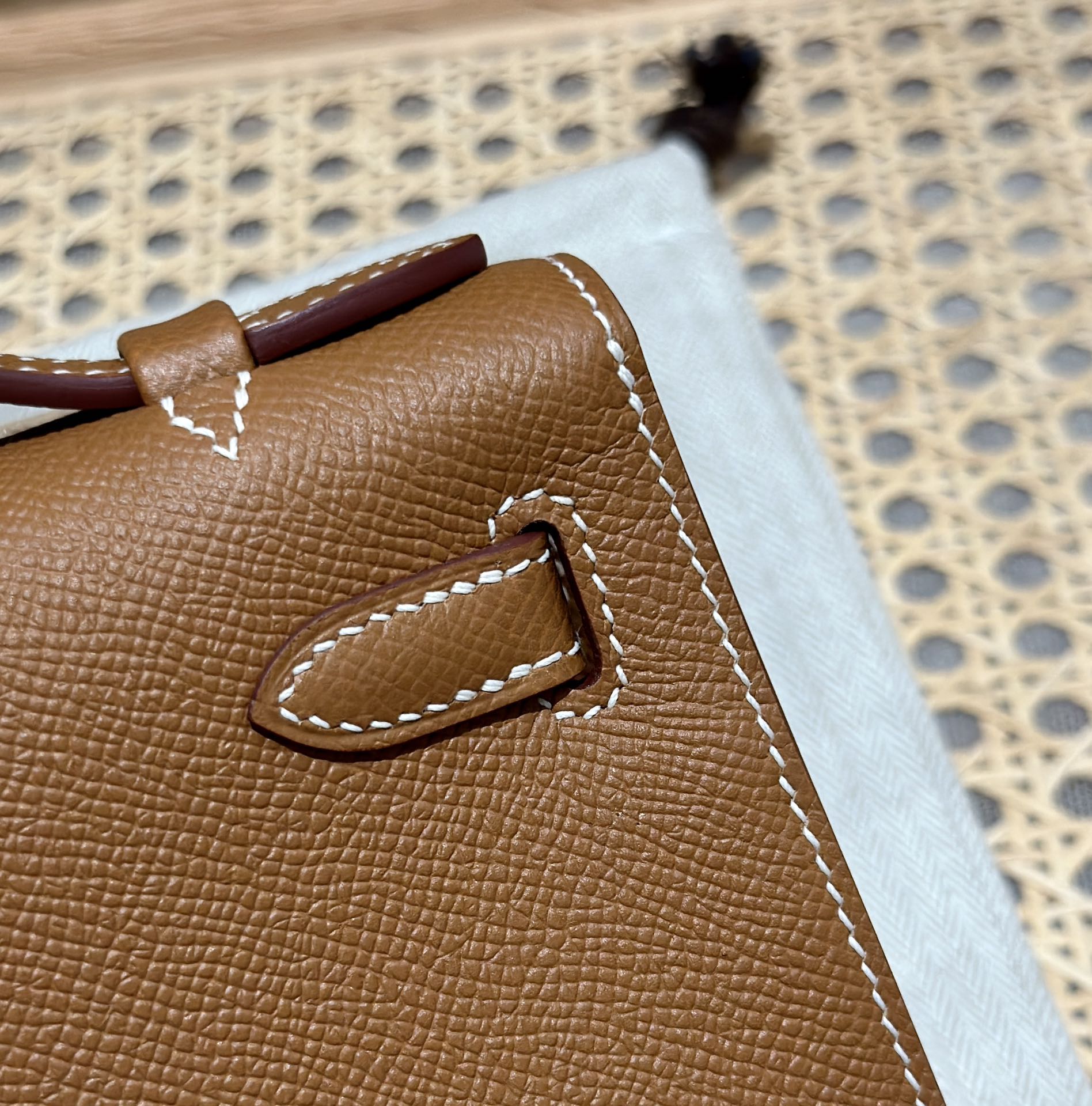 Hermès  Kelly Pochette 1 Gold Epsom