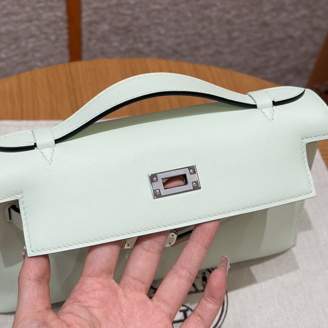 Hermès  Kelly Pochette 1  Vert Fizz Swift