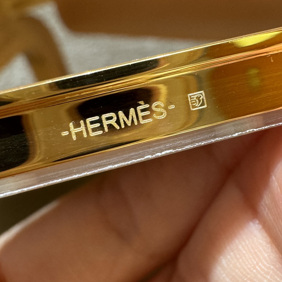 Hermès Constance 19 Gris tourtelle Epsom