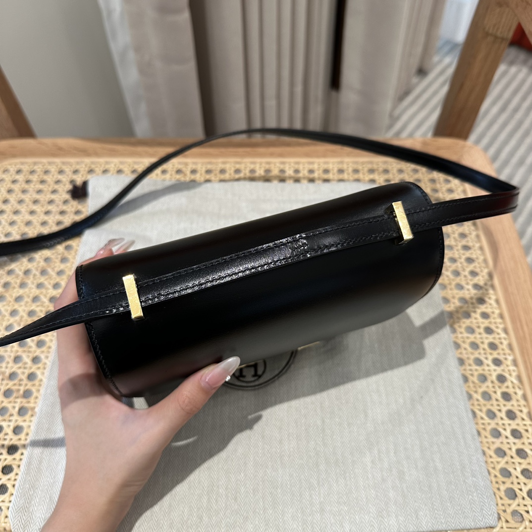 Hermès Constance 19  Noir Box