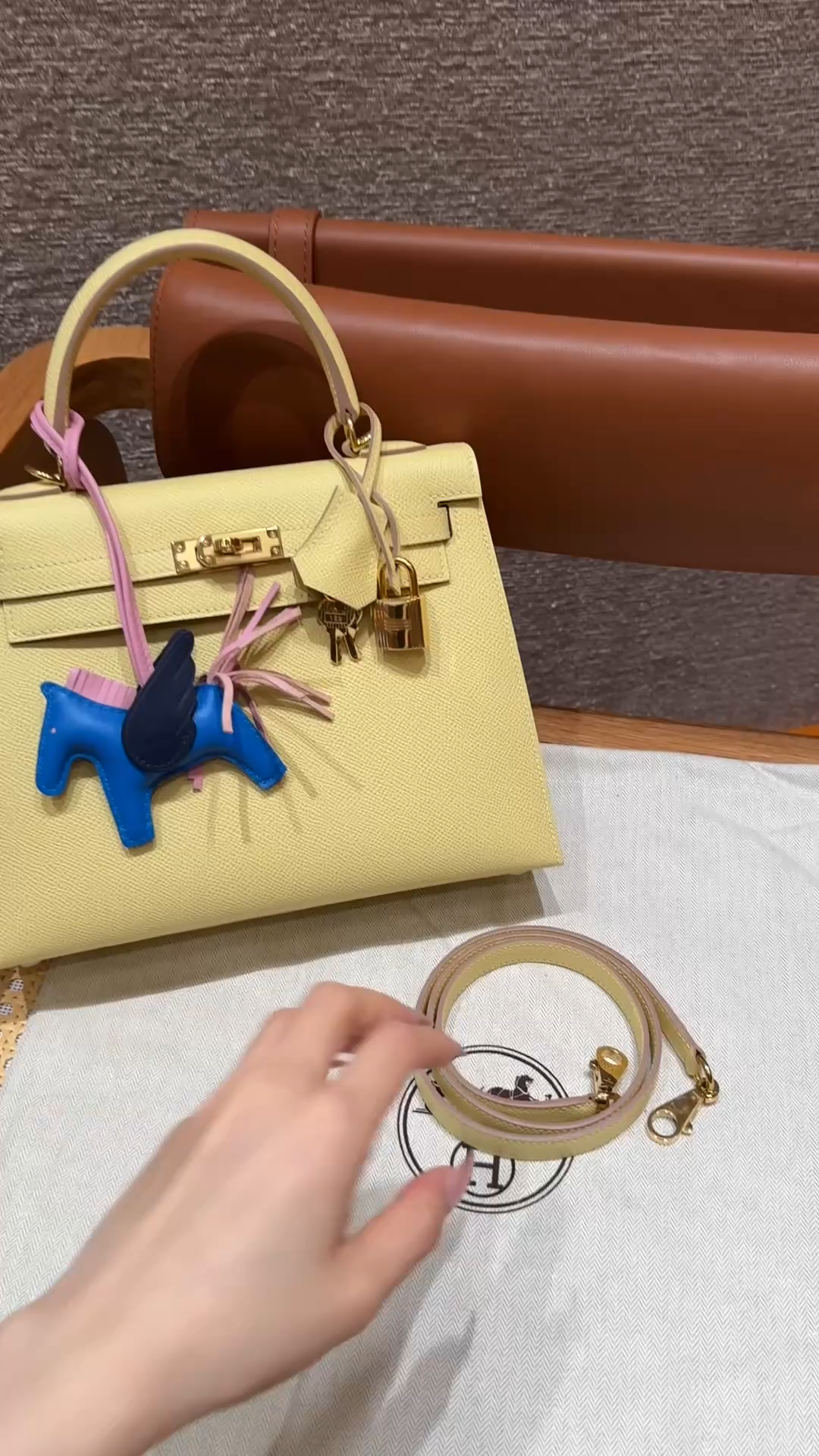 Hermès  Kelly 25 Jaune Poussin eposm