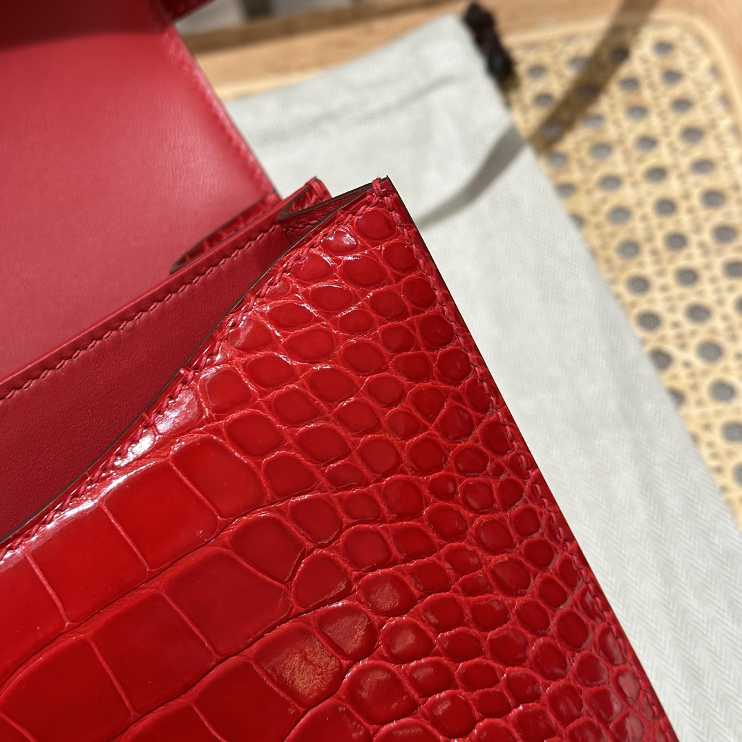 Hermès Constance 24  Braise Lisse Alligator🐊 imported