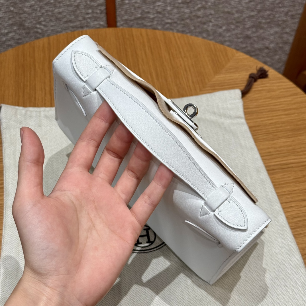 Hermès  Kelly Pochette 1 Blanc Swift