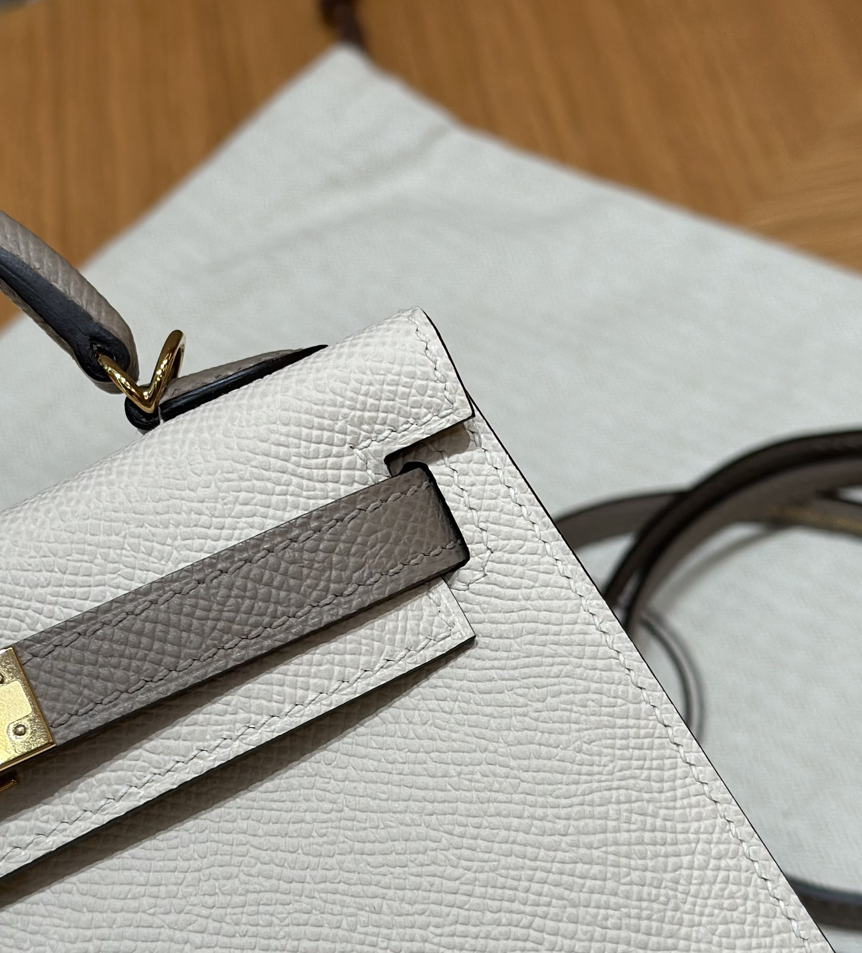 Hermès  Mini Kelly2 Size19 Craie and Girs Asphalted Epsom