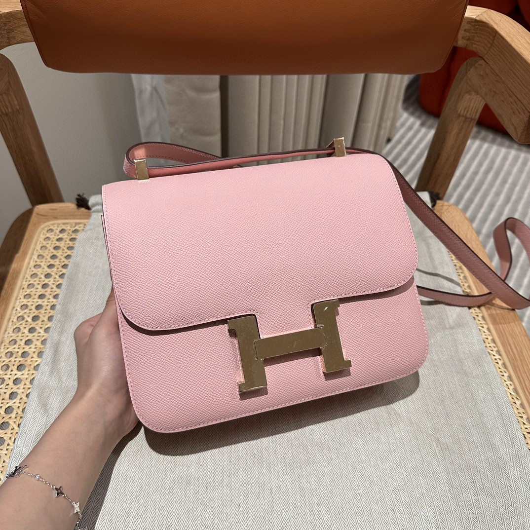 Hermès Constance 24 Rose Sakura Epsom