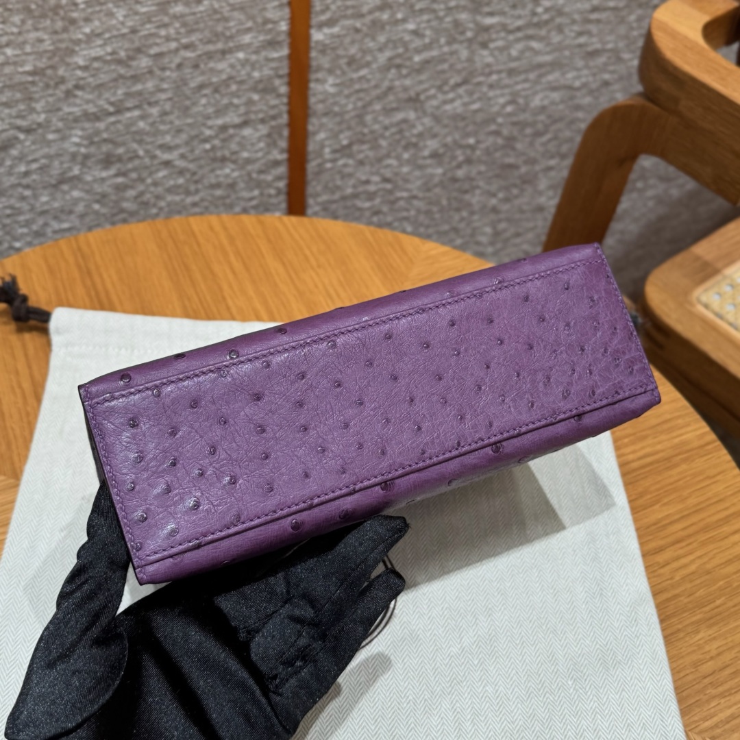Hermès  Kelly Pochette 1  Anemone KK ostrich imported