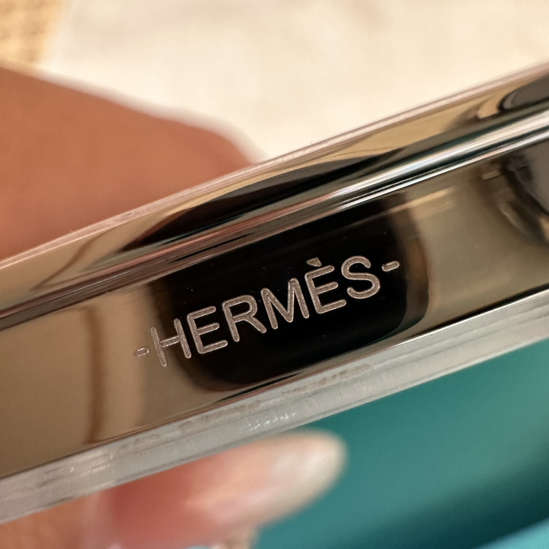 Hermès Constance 19 Jade Epsom