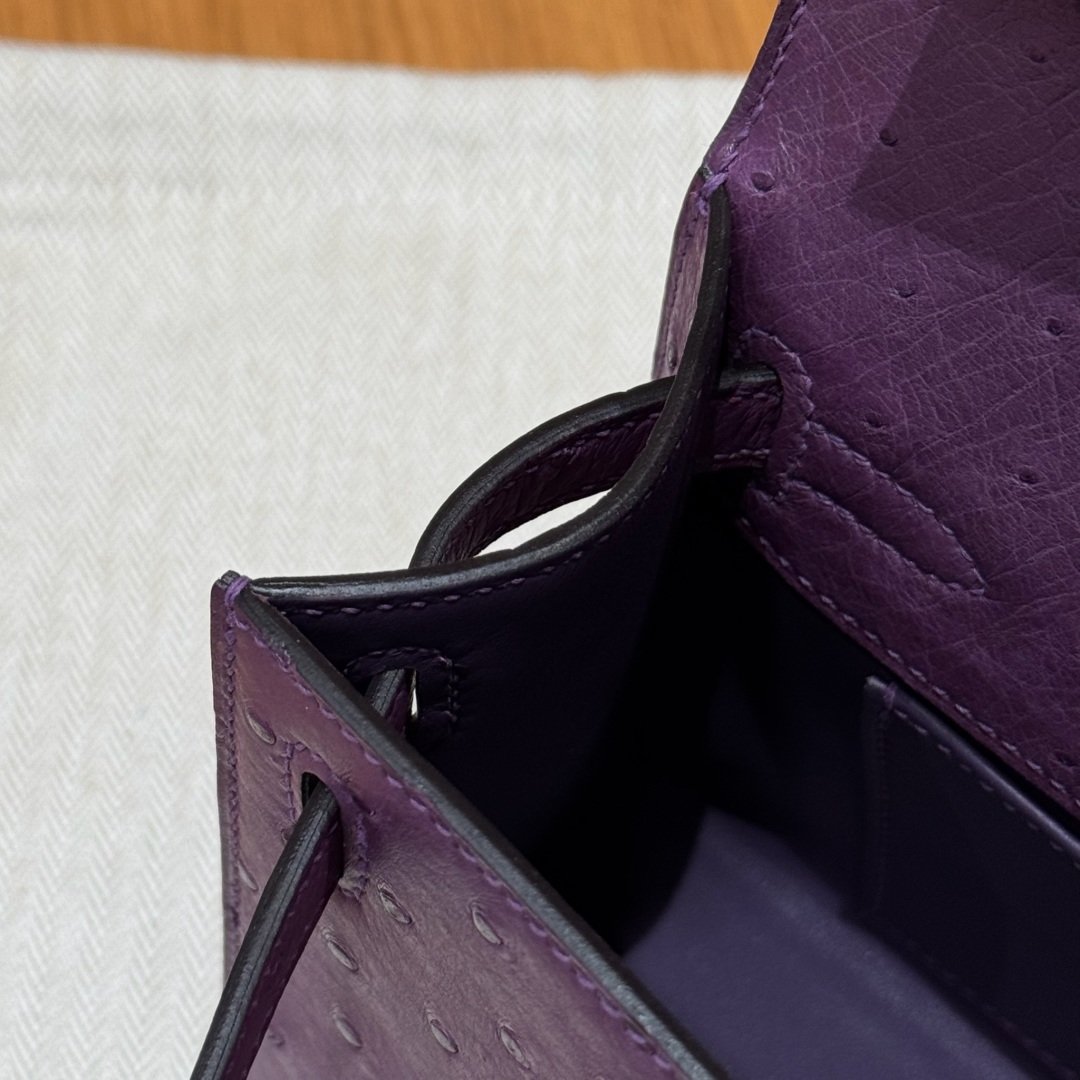 Hermès  Kelly Pochette 1  Anemone KK ostrich imported
