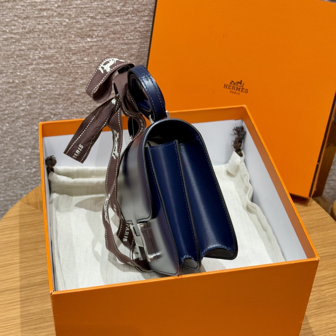 Hermès Constance 19 Blue saphir Box Mirror