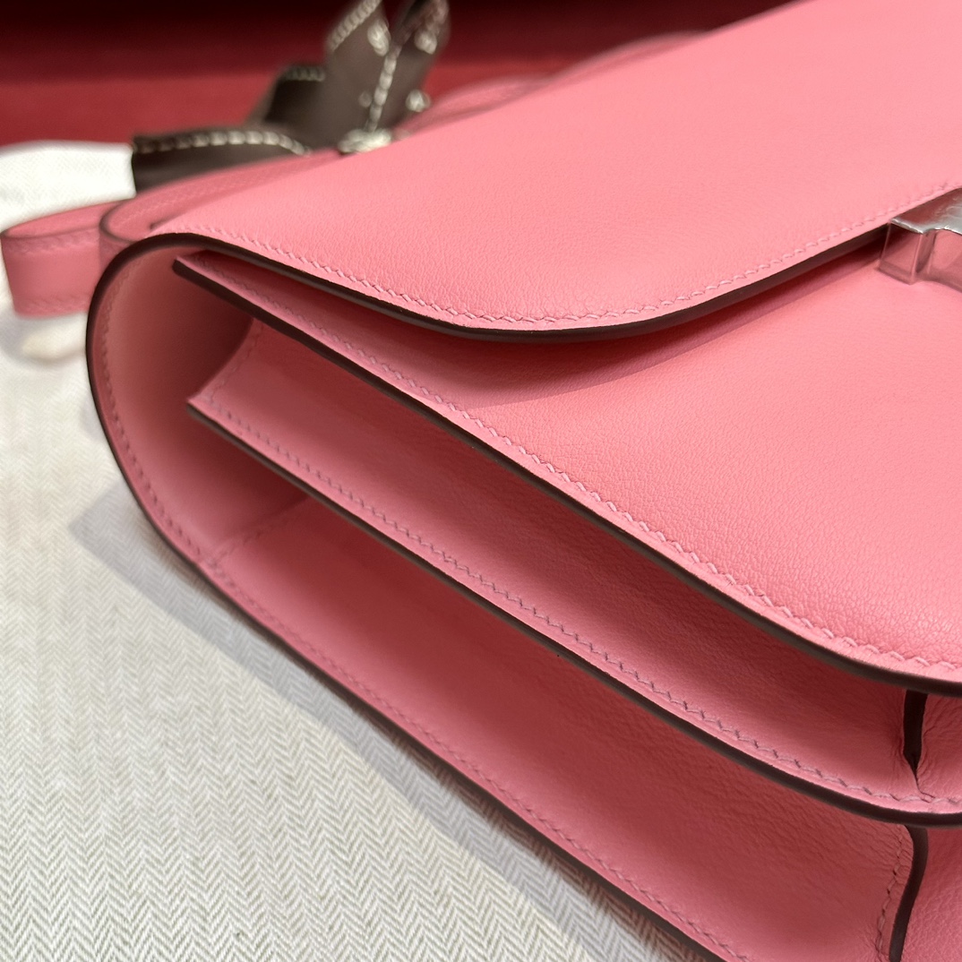 Hermès Constance 24 Summer Pink Swift
