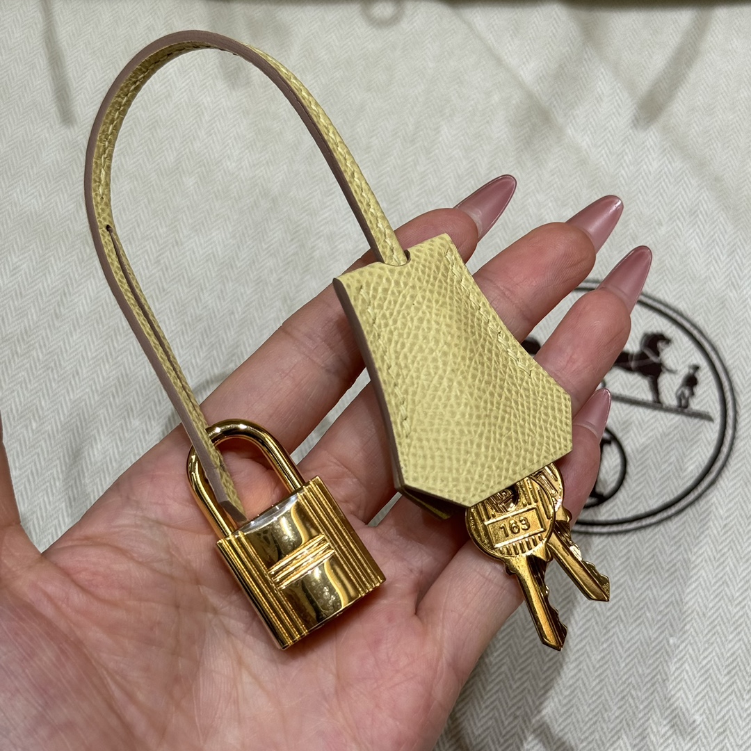 Hermès  Kelly 25 Jaune Poussin eposm