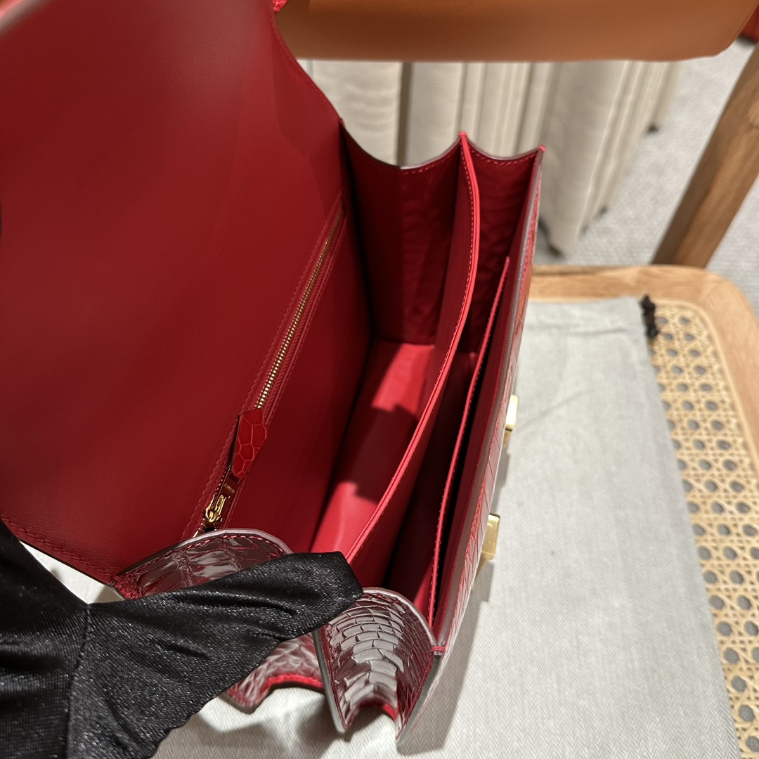 Hermès Constance 24  Braise Lisse Alligator🐊 imported