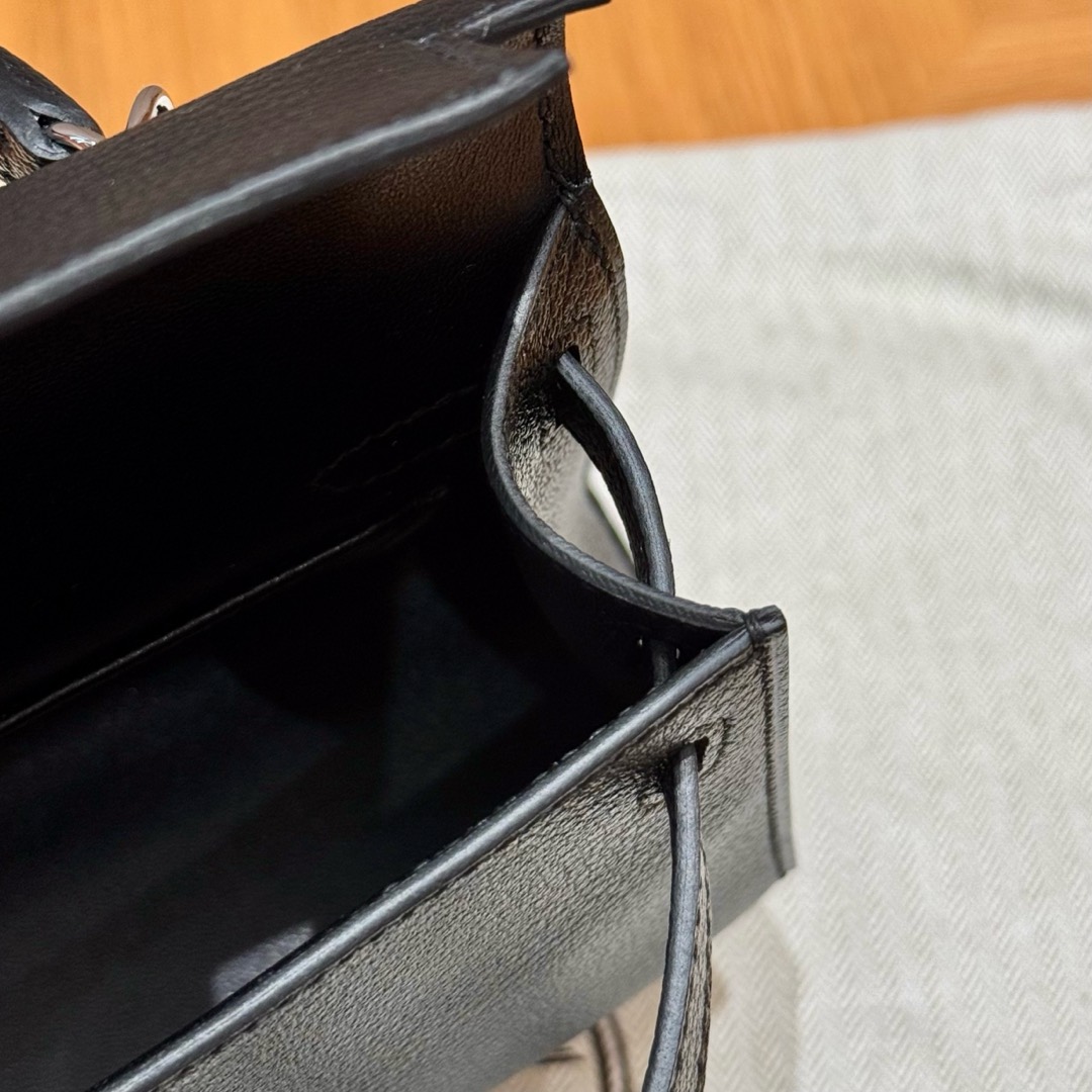Hermès  Mini Kelly2 Size19 noir chèvre