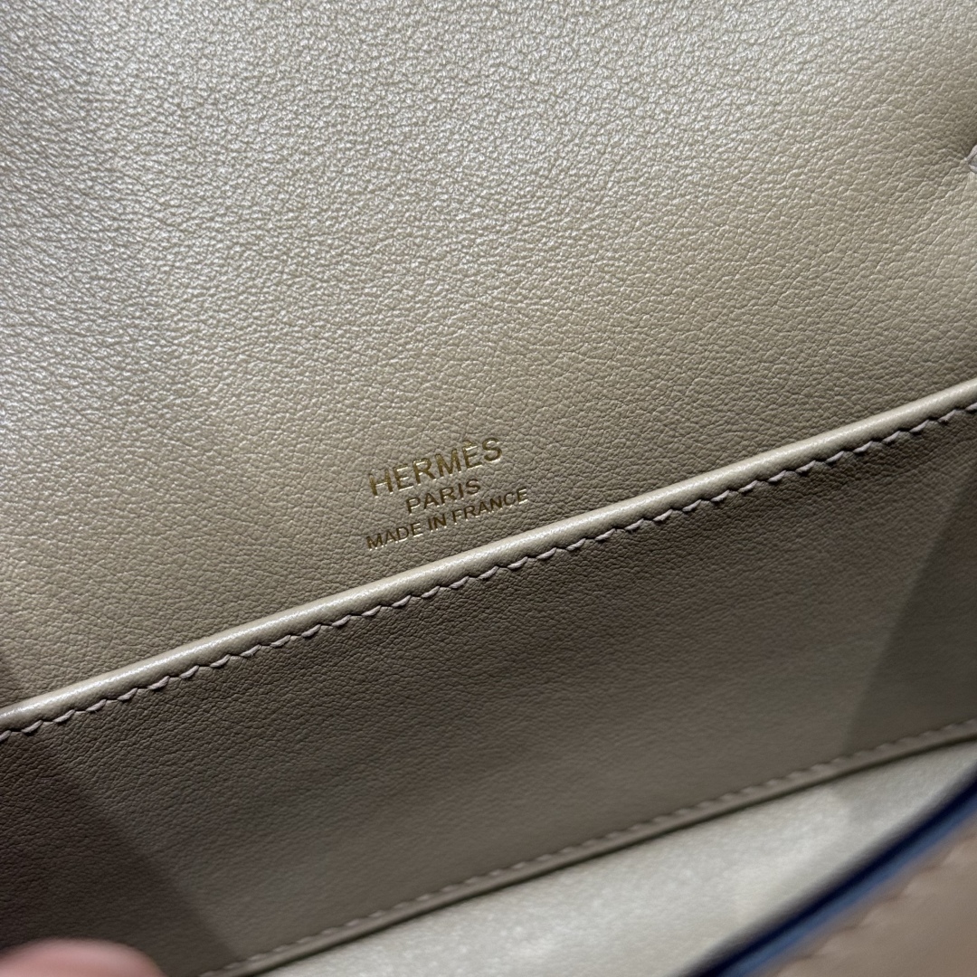 Hermès  Kelly Pochette 1  Beige Marfa Swift