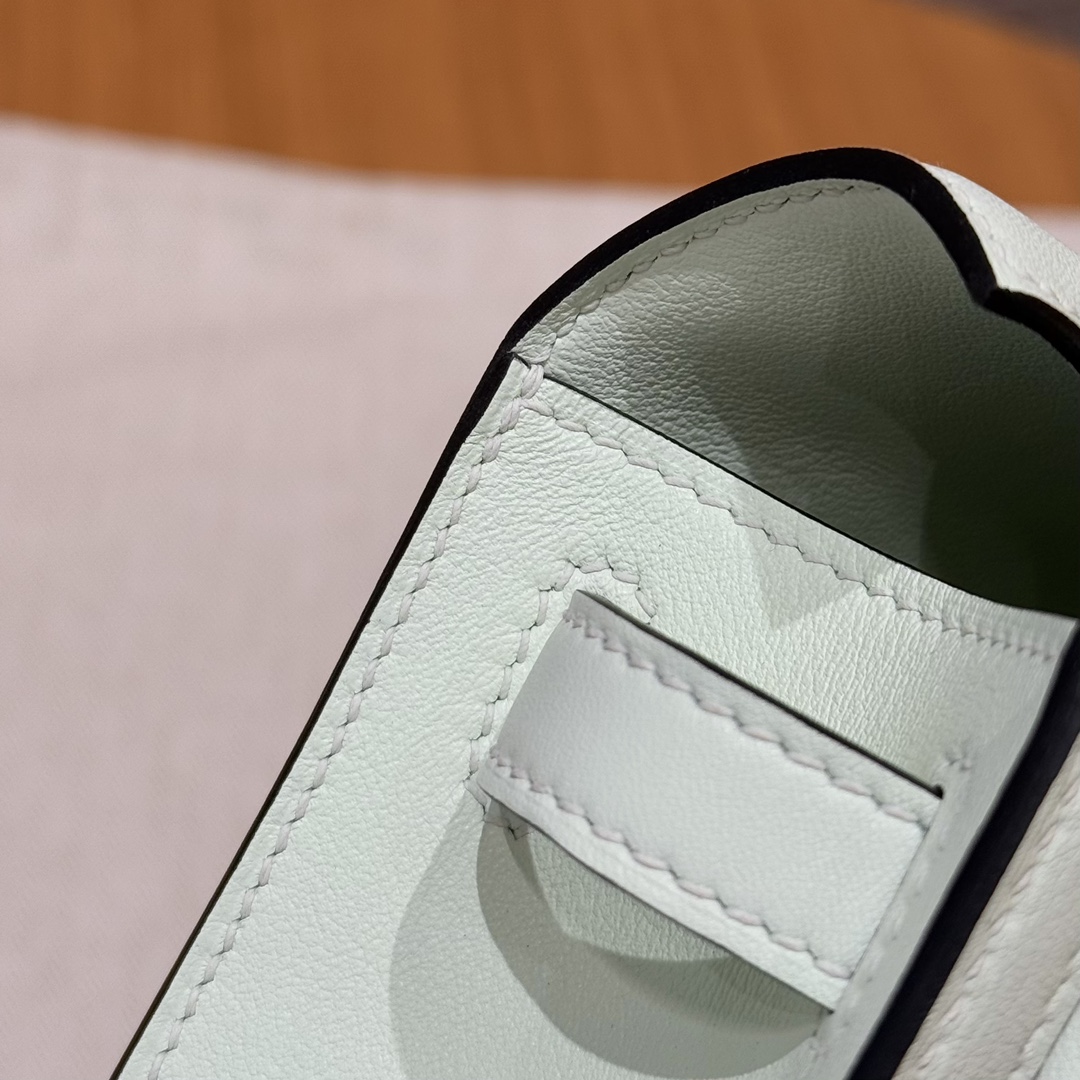 Hermès  Kelly Pochette 1  Vert Fizz Swift