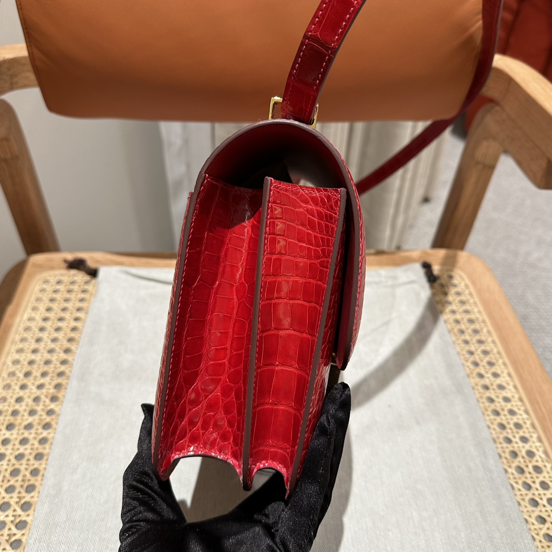 Hermès Constance 24  Braise Lisse Alligator🐊 imported