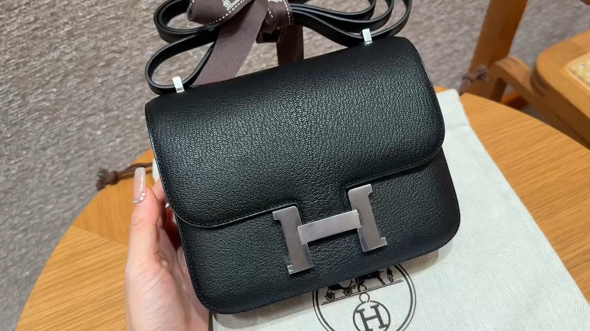 Hermès Constance 19 Noir  chèvre