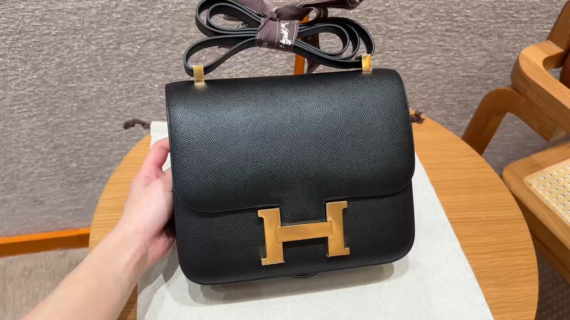 Hermès Constance 24 Noir Epsom