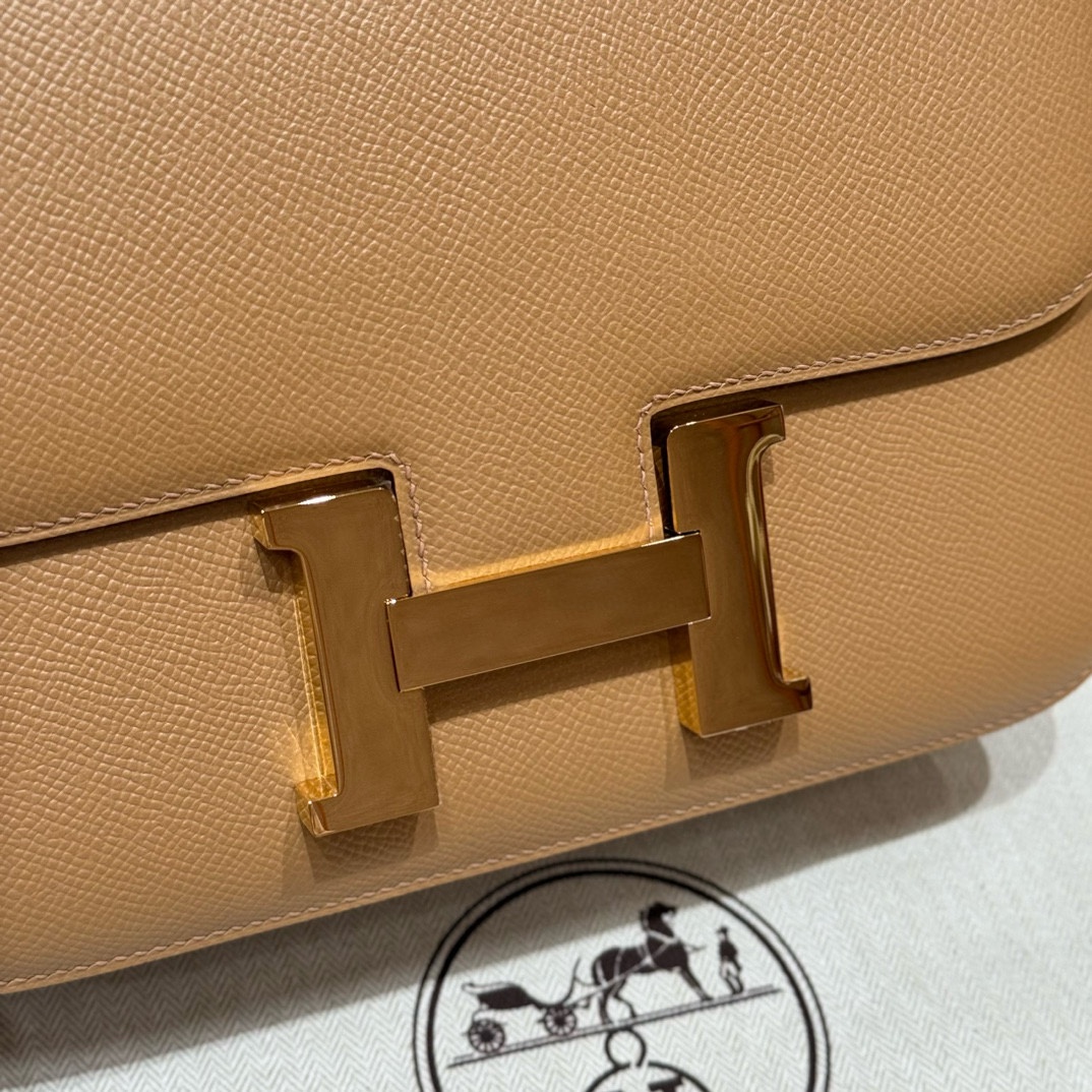 Hermès Constance 24 Chai Epsom