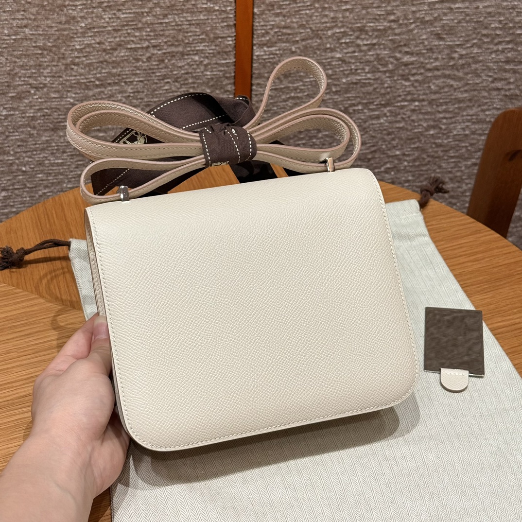 Hermès Constance 19 Craie Epsom Mirror