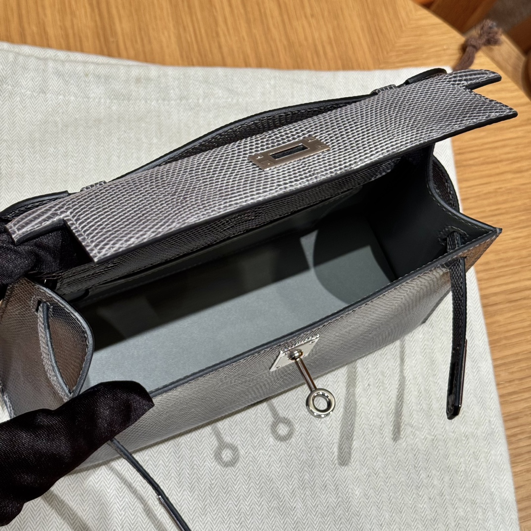 Hermès  Kelly Pochette 1  Ardoise Lizard imported