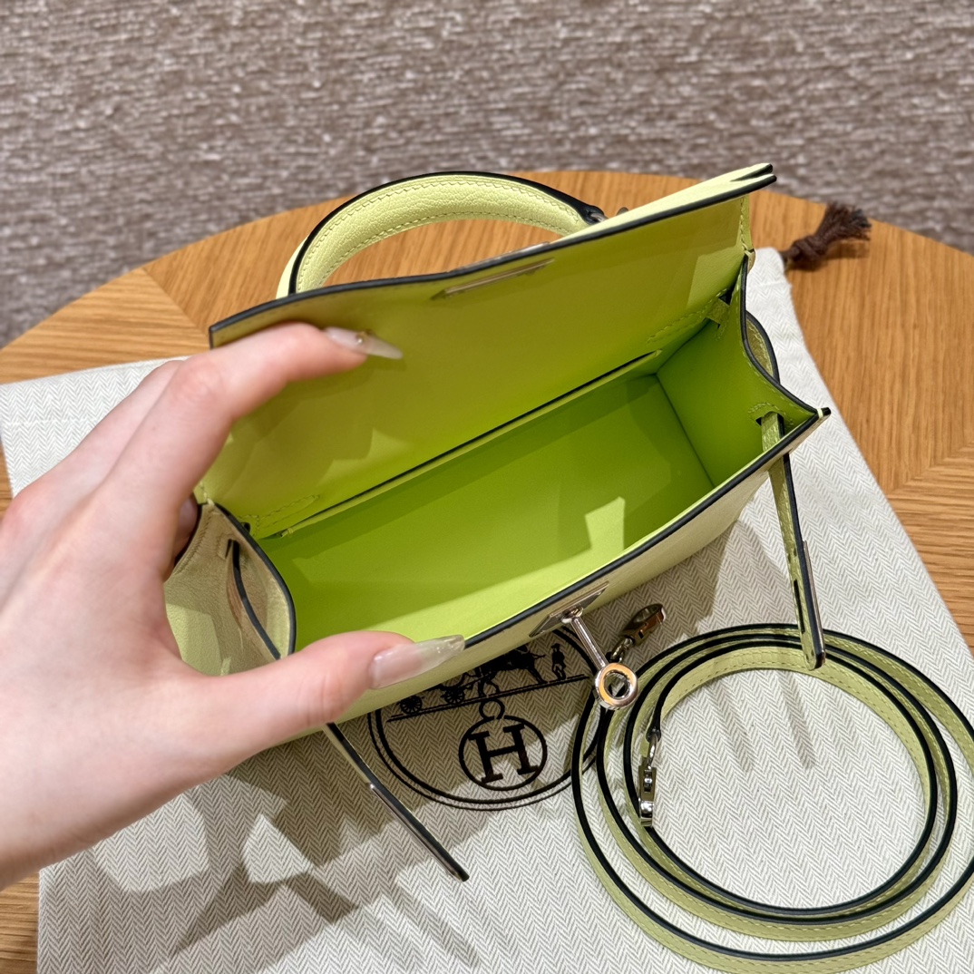 Hermès  Mini Kelly2 Size19 Jaune Bourgeon chèvre