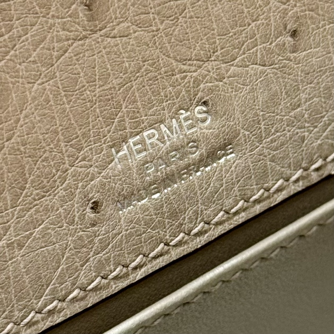 Hermès  Kelly Pochette 1 Gris tourterlle KK ostrich imported