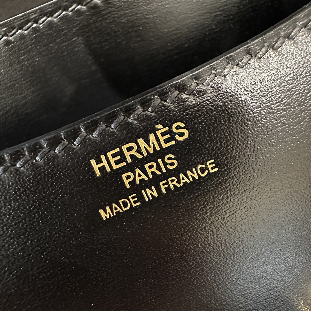 Hermès Constance 19  Noir Box