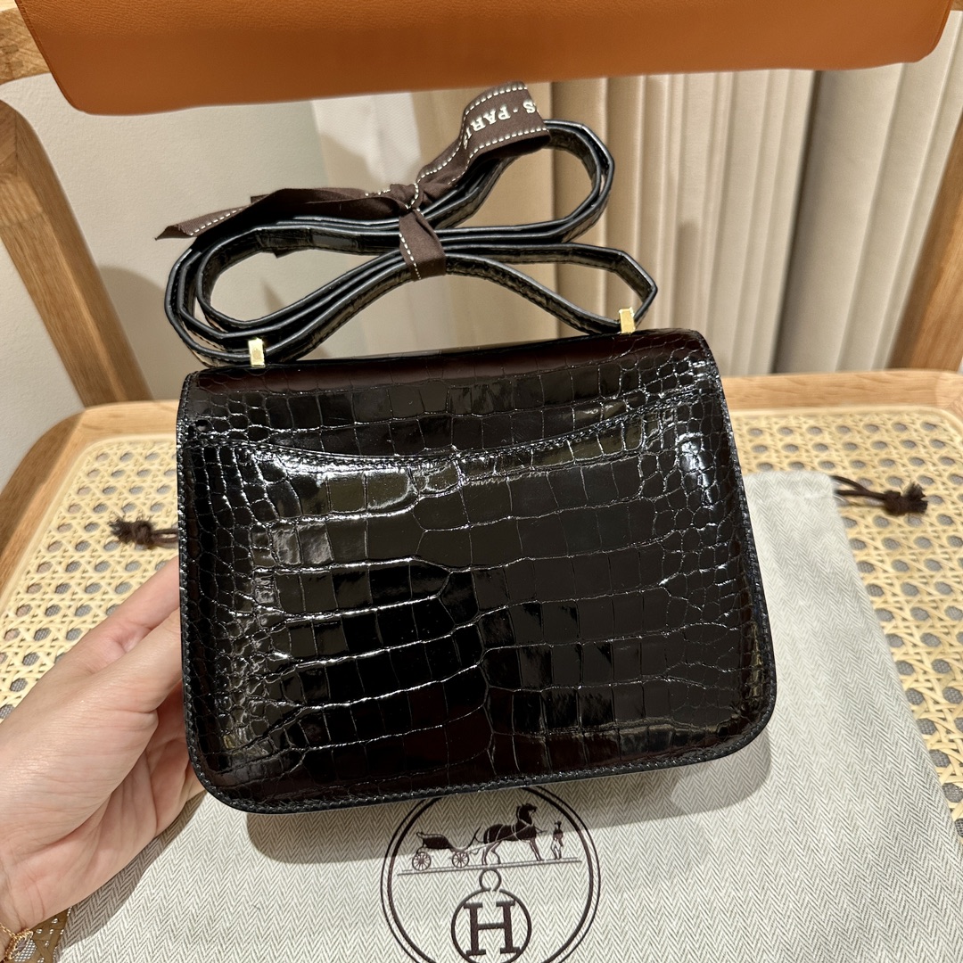 Hermès Constance 19 Black Alligator🐊