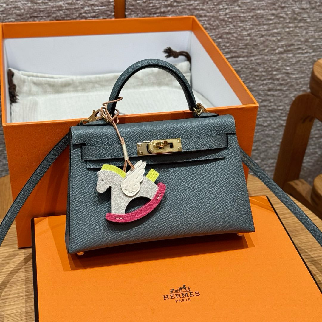 Hermès  Mini Kelly2 Size19 Vert Amanda  epsom